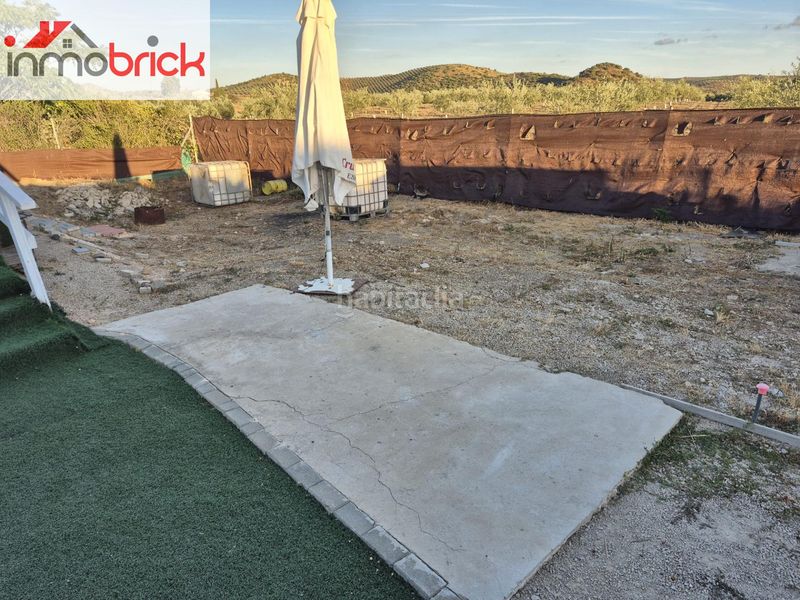 Foto 53f7693d-b8d6-4b6c-96d6-3a57a4845f6d. Terreny residencial a Poleares Lucena