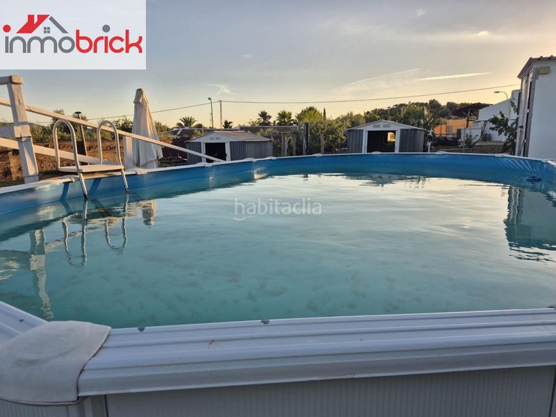 Foto 54c1d8df-3228-415a-9f61-93fb04ee1983. Terreny residencial a Poleares Lucena