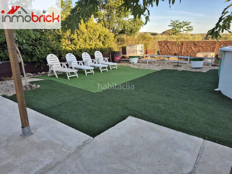 Foto efab805d-9a61-46a7-b2ee-a73efb55506f. Terreny residencial a Poleares Lucena