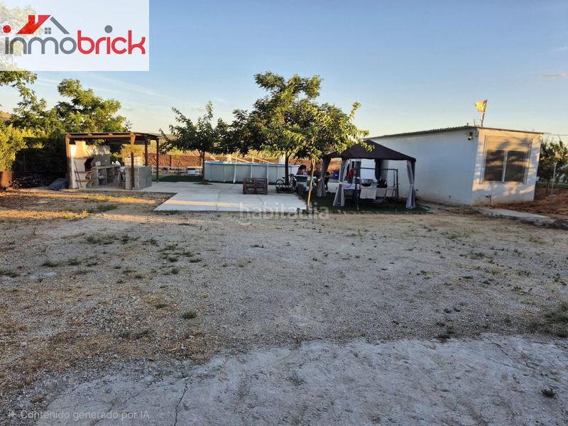 Foto f132461f-d05b-4f56-8feb-0243c6e13eb3. Terreny residencial a Poleares Lucena