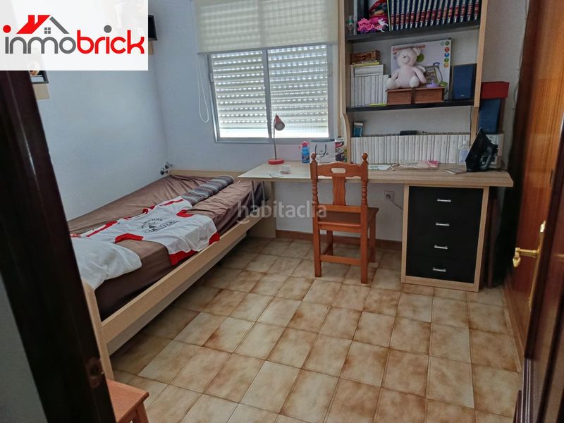Foto 8bd46e9f-24de-40f4-bd40-374a3d70ecd0. Pis a Centro Lucena