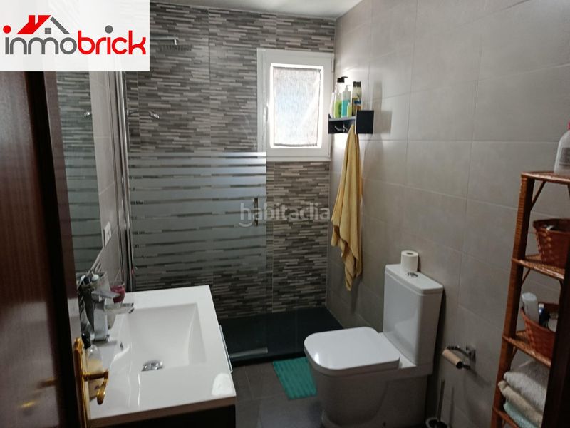 Foto c85d4b09-9556-473d-bd19-b6677ab5d76b. Pis a Centro Lucena