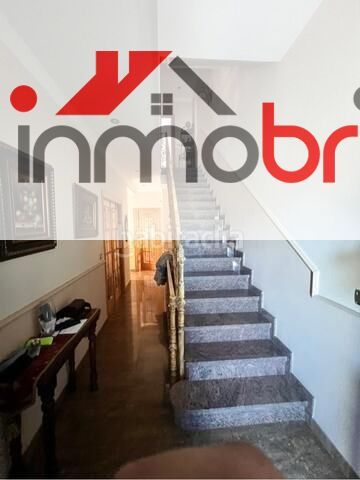 Foto 3db6d2a9-6e38-4d4e-a793-559c95b22ece. Casa amb aparcament a jardín Lucena Lucena