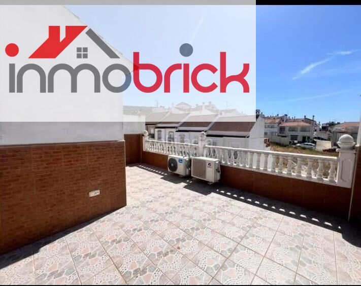 Foto 91957e97-64cc-4724-8242-0e6602407db9. Casa amb aparcament a jardín Lucena Lucena
