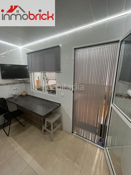Foto afcaaaef-e14d-4017-b1d7-a349e6734531. Casa amb aparcament a El Valle Lucena