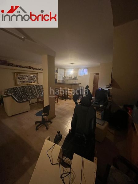 Foto b2d3f2ad-ae08-485a-842b-94667b82ca6e. Casa amb aparcament a El Valle Lucena