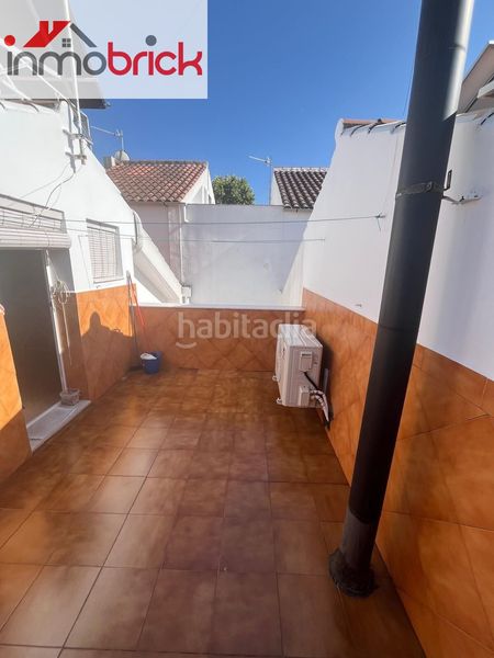 Foto d87fc1c5-6c9b-44b1-9cac-91ebf6c83f3b. Casa amb aparcament a El Valle Lucena