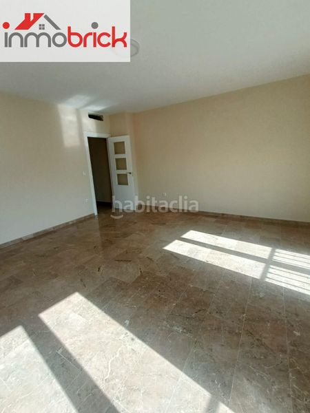 Foto ab5cd0f4-9f4e-45a4-a0f1-0a9e60541110. Piso  en venta en Rute