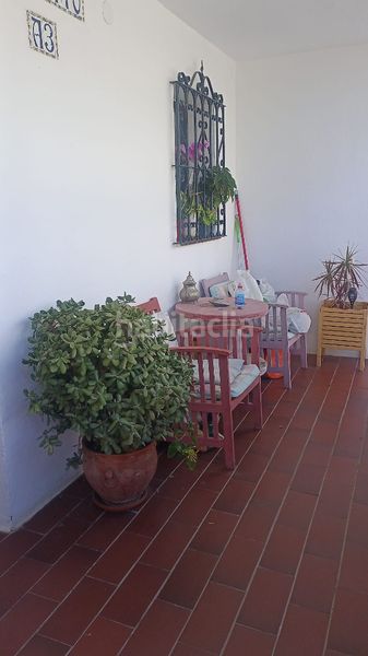 Foto c37faa64-d25b-4c19-b231-166259a531a9. Pis a urbanización algaida 3 a Calahonda Mijas