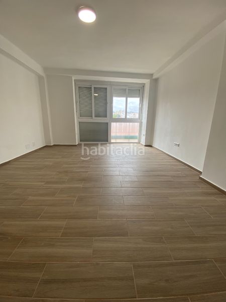 Foto b0d3dfae-35ec-471e-9174-388f335c1c08. Pis a calle eugenio gross 34 a Los Castillejos - La Trinidad Málaga
