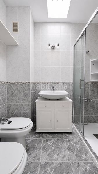 Foto cd1bd619-3af8-496d-bbe2-59c0dff77935. Àtic a avenida de santa isabel 46 a Barrio Alto - San Félix Almería
