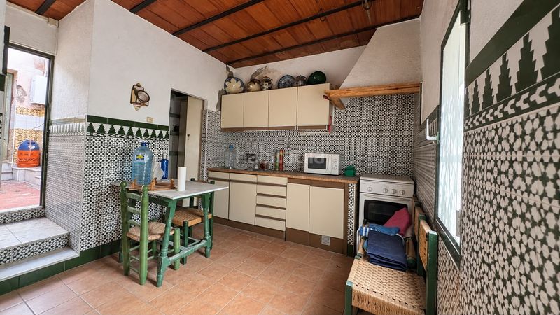 Foto f96416a6-0fd4-46f3-87df-14cd074d65f8. Terreny residencial a calle largo caballero 118 a Almería