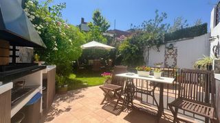 Masia a Pego. Gran casa de pueblo con jardín, patio y garaje