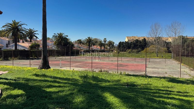 Foto e17ccebb-d1cf-4375-9ecb-014b85434a57. Casa adossada amb calefacció aparcament piscina a Dénia