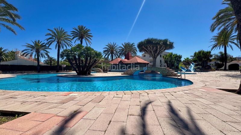 Foto f18d5406-1d17-4fef-8499-c492fe52dbd9. Casa adossada amb calefacció aparcament piscina a Dénia