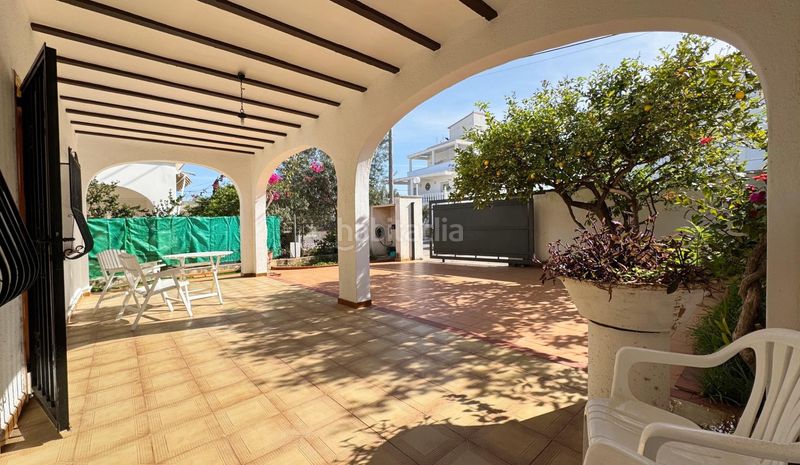 Foto 6bf2201e-cb2d-494c-b8bd-1a47cad1e57d. Casa amb aparcament a Oliva nova Oliva