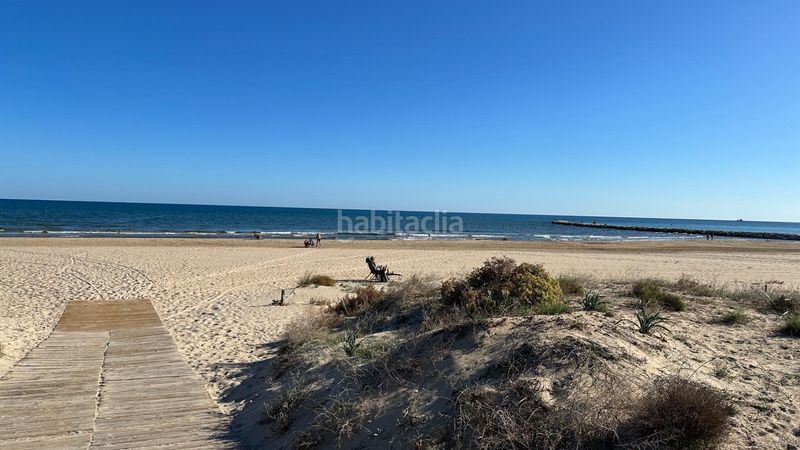 Foto 7a621f54-49c1-4563-9b75-f62e5057d1a8. Casa amb aparcament a Oliva nova Oliva