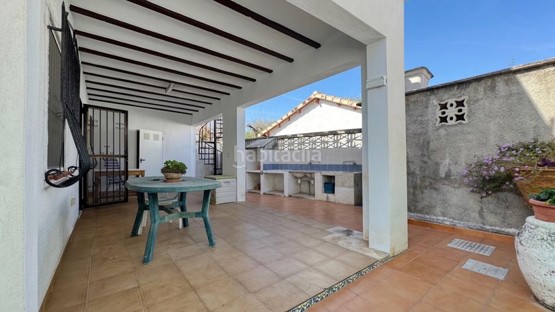 Foto eccbdd14-d9f1-4055-a2be-d0cce03a85dd. Casa amb aparcament a Oliva nova Oliva