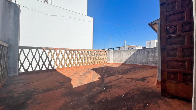Foto 4718e4ec-cb66-4ba9-b0b3-d06fc99e8ce3. Planta baixa amb aparcament a Pego