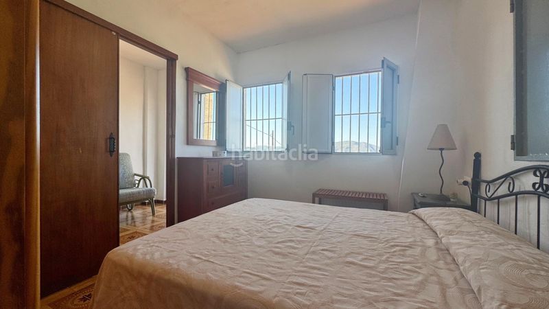 Foto 885a5a28-56b8-4d6c-ba48-b2668dcc82c9. Casa amb aparcament piscina a Pego