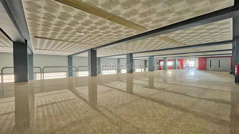 Foto 8da07ac4-3dec-40d8-9fe7-48c5c22051a4. Local comercial exclusivo edificio comercial con gran potencial de inversión en el centro en Pego