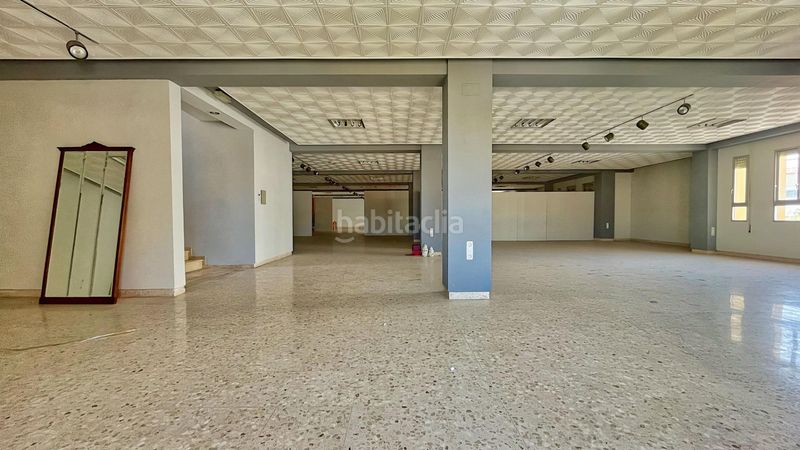 Foto c5817969-150c-4acc-9805-cc3ccaa8df4f. Local comercial exclusivo edificio comercial con gran potencial de inversión en el centro en Pego