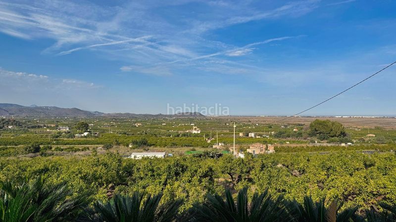 Foto e5c257e0-8056-4c82-b356-09f90f0a419c. Casa amb aparcament a Pego