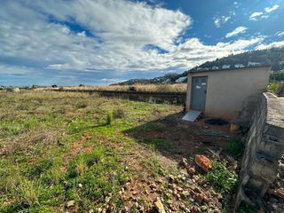 Rural plot in Pego