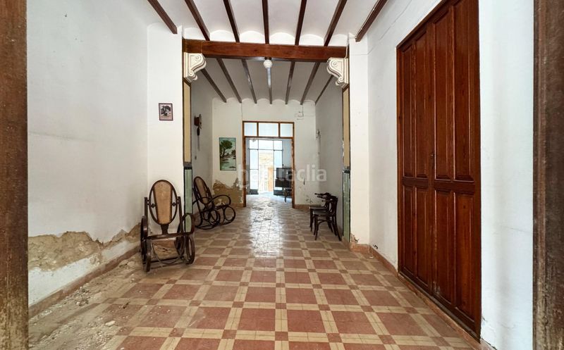 Foto eff0e98b-b958-4df8-af1b-ab0e4d076665. Masia amb aparcament a Atzúbia (L´)