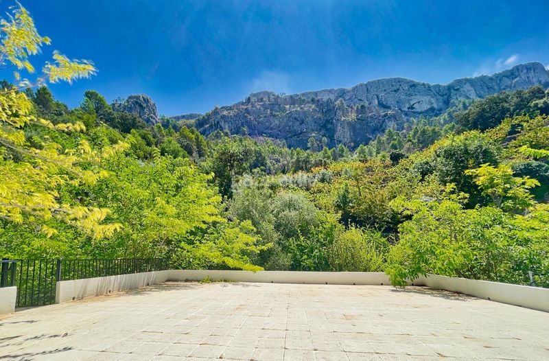 Foto 54853c6e-b88f-4523-bb3a-2fea5633bb09. Casa amb aparcament a Vall de Gallinera (La)