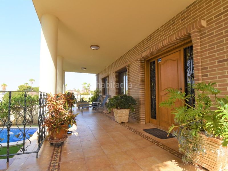 Foto 0701089c-44e7-448b-aa8d-46116afce91b. Casa amb aparcament piscina a Centro de la Ciudad Quesada Rojales