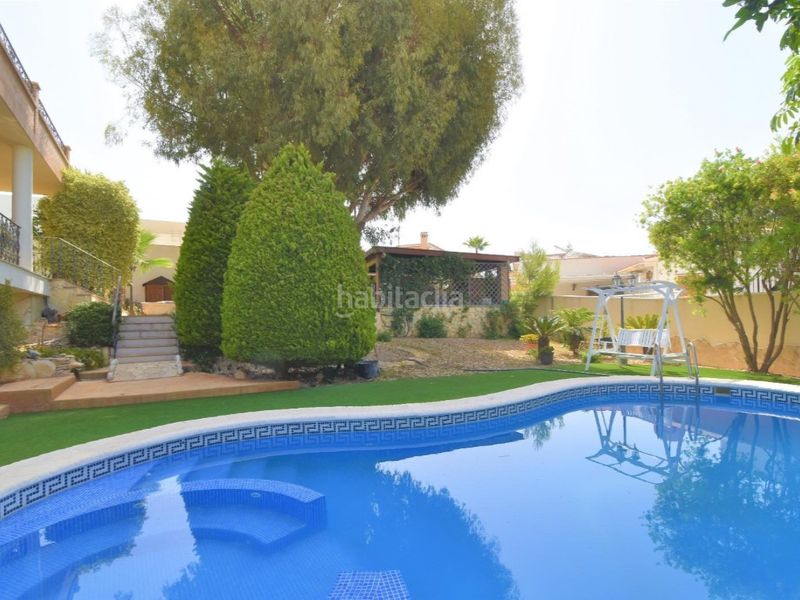 Foto 6c0d4eed-f2ba-4ceb-aee1-fc8fe5c4878d. Casa amb aparcament piscina a Centro de la Ciudad Quesada Rojales