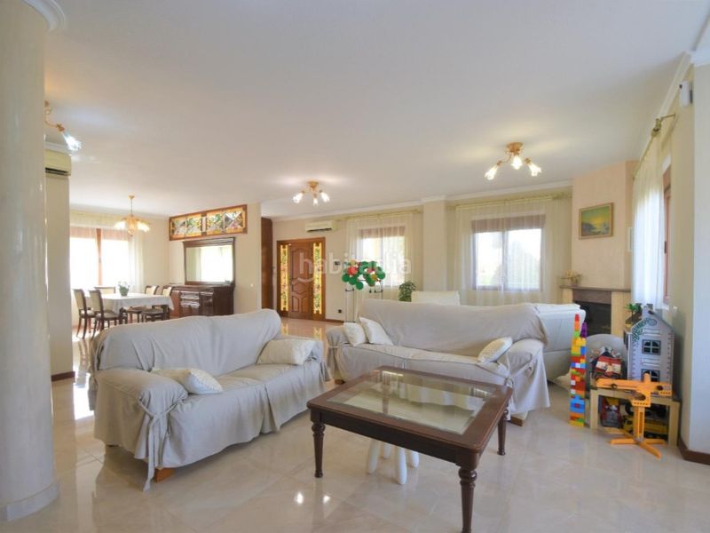 Foto bd592598-e8d3-48df-abad-f8af99f6a5cc. Casa amb aparcament piscina a Centro de la Ciudad Quesada Rojales