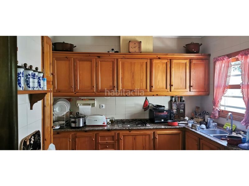 Foto 1c490e61-b7a8-4f88-b10a-c5a39d72865d. Casa amb piscina a La Marina Elche / Elx