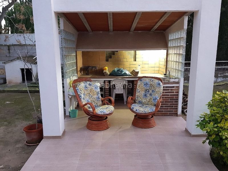 Foto fbbd1b3e-4595-4897-a74e-d494f7f516a3. Casa amb piscina a La Marina Elche / Elx