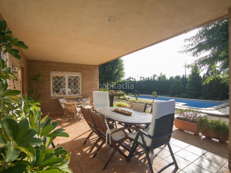 Foto 8f59ef6a-e5e7-4581-a464-f57f5a144090. Casa amb aparcament piscina a Alzabares Elche / Elx