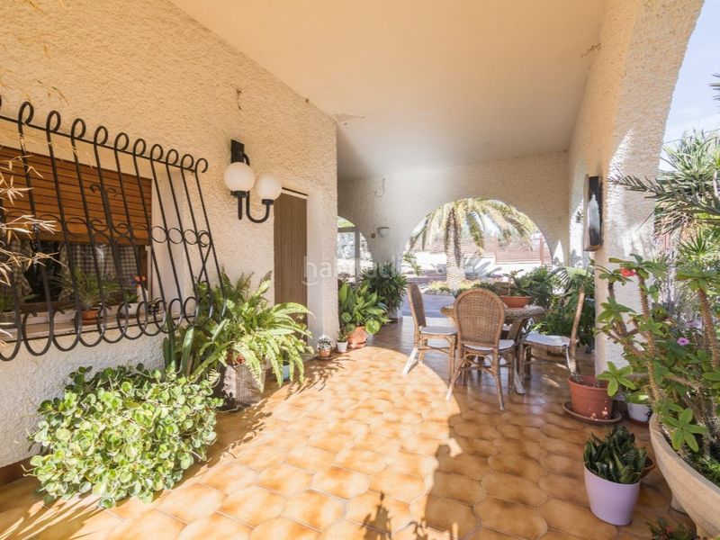 Foto 91a2a376-5d69-4a3b-aef3-1654be5c2594. Casa amb aparcament a Peña de las Águilas Elche / Elx