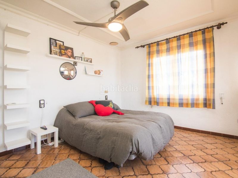Foto b0cca36c-e791-4329-bad9-cf21f45ed6d3. Casa amb aparcament a Peña de las Águilas Elche / Elx