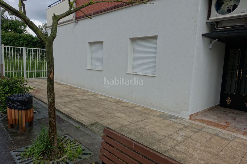 Foto b9864ecc-84c0-43bb-a4e8-a172d9524ffc. Piso en avenida oviedo 20i magnífico piso en venta en avenida de oviedo, 20 i solares, cantabria en Medio Cudeyo