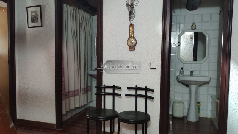 Foto f87685c2-6943-455a-a316-57d0e752e6cc. Casa adossada a n/a a Mediona