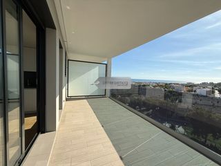Lloguer Pis  Any dels negats 12. Piso de obra nueva en alquiler  2 dormitorios  2 baños  piscina