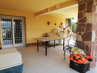 Xalet a Sant Feliu de Codines. Chaleta a cuatro vientos con vistas.