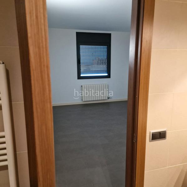Foto cd910011-24d4-475b-9e2d-676b68e08a49. Piso  con ascensor, piscina, parking en centro en Sant Feliu de Codines