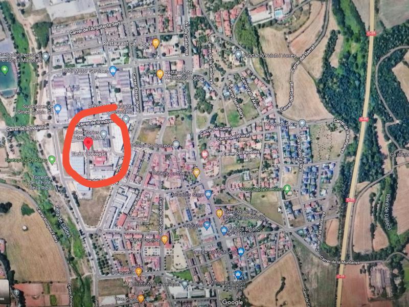 Foto e4197f29-0951-4db9-b2c8-5c44e2cb683f. Miete fabrikhalle in Palau-solità i Plegamans