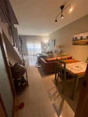 Duplex  Carrer esquirol. Duplex en perfecto estado cerca del centro