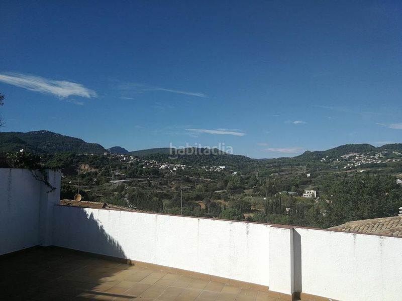 Foto b6cec74e-6ae9-4a49-9b1e-fb1399bb50cf. Casa amb aparcament a Caldes de Montbui