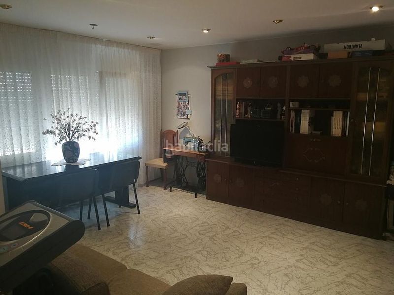 Foto f5078b0c-9b08-4cb2-8fea-e06c1c43a884. Casa amb aparcament a Caldes de Montbui
