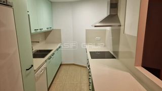 Location Attique à Sant Feliu de Codines. Atico cerca del centro con una gran terraza con vistas