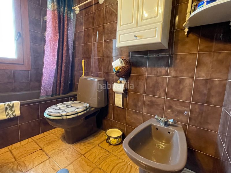 Foto a94077aa-b225-4a62-a919-f5244f7a569e. Casa amb xemeneia calefacció aparcament a Cenero Gijón
