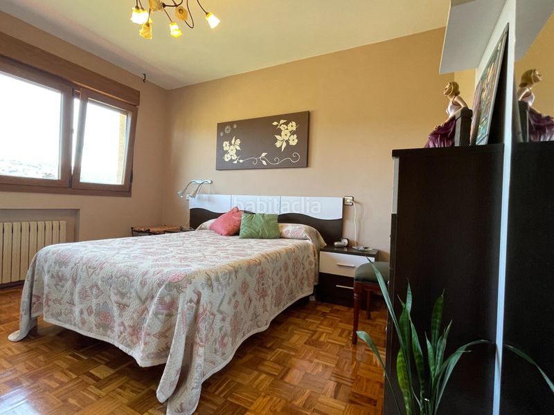 Foto d78ba43c-9e68-4f56-bf40-9b0f70f35ad6. Casa amb xemeneia calefacció aparcament a Cenero Gijón